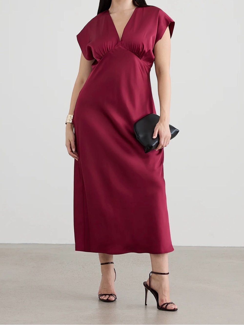 Elegant Burgundy  V-Neck Maxi Dress
